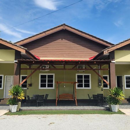 Nipah Homestay Kuala Besut Екстер'єр фото