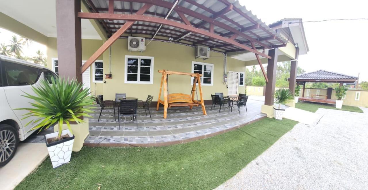 Nipah Homestay Kuala Besut Екстер'єр фото